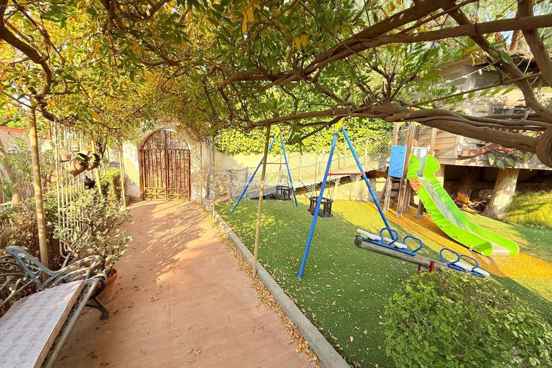 Revente - Villa -
Benferri