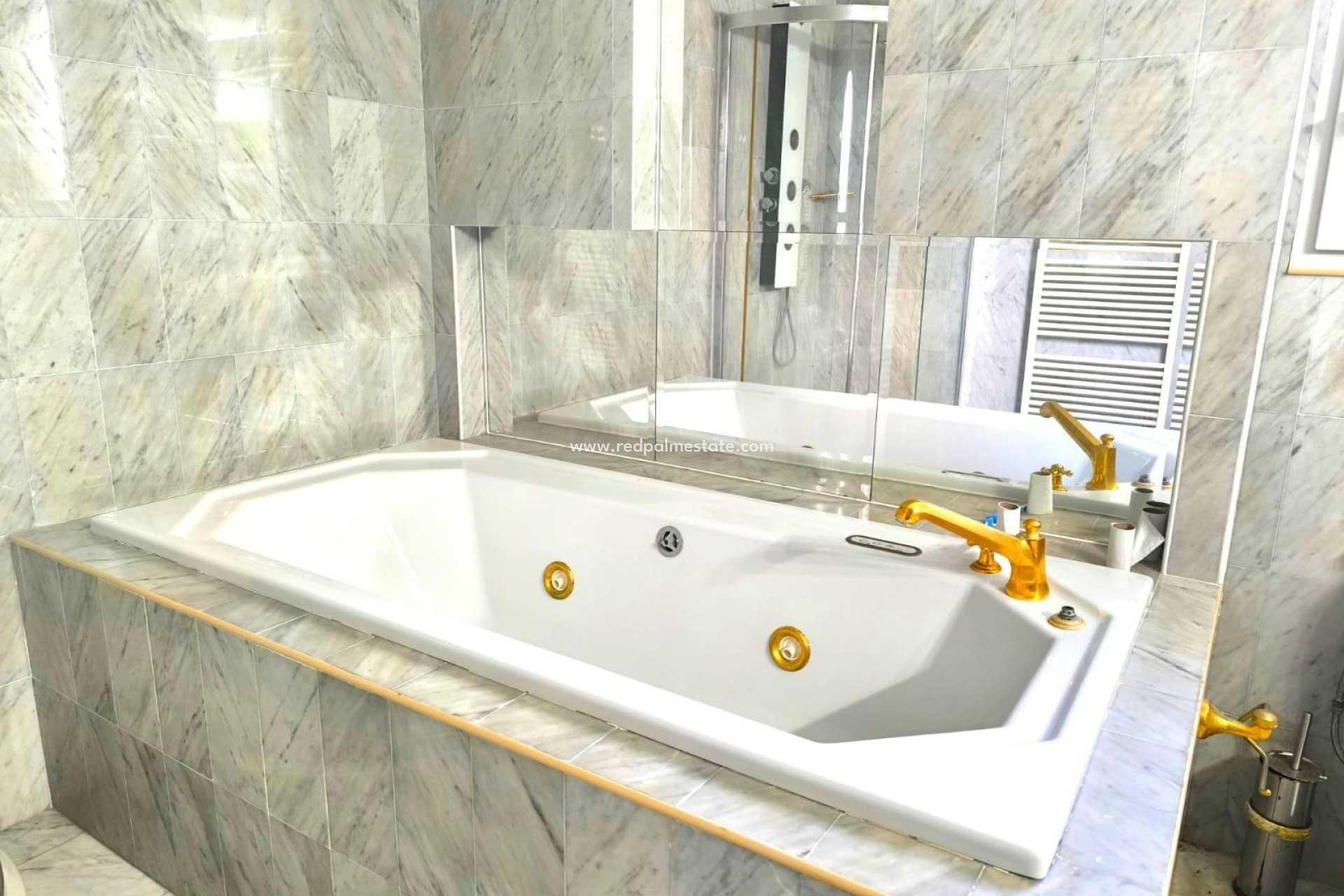 Revente - Villa -
Benidorm - Playa de Levante