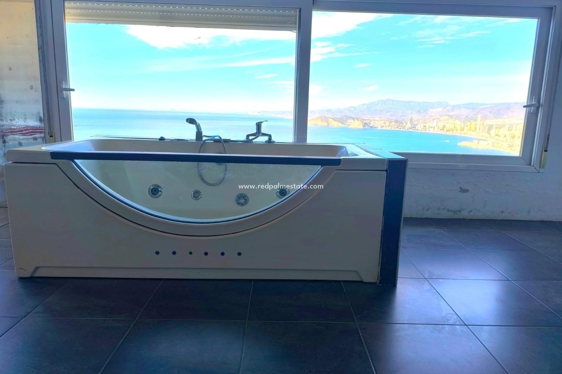 Revente - Villa -
Benidorm - Playa de Levante