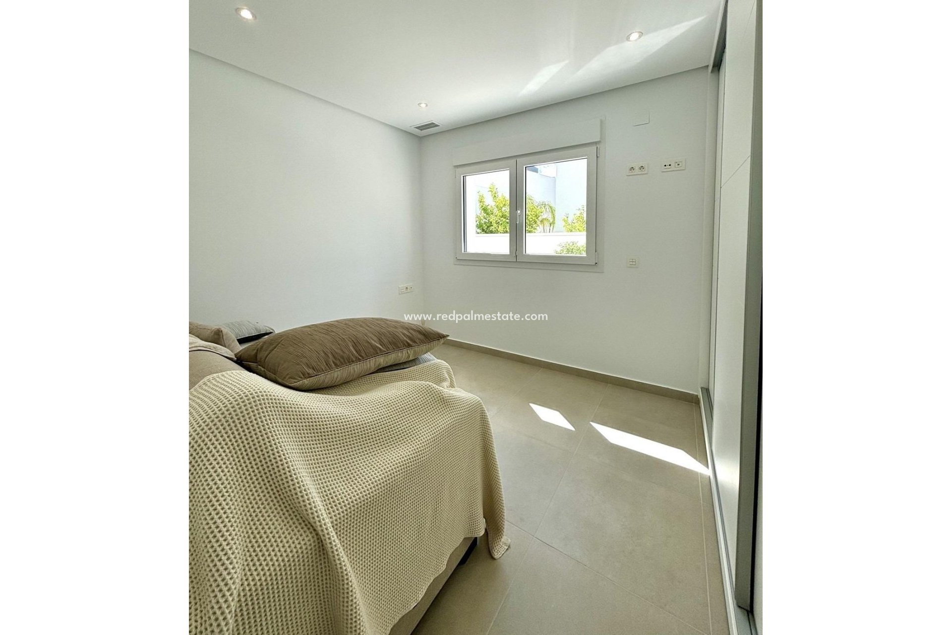 Revente - Villa -
Benijofar