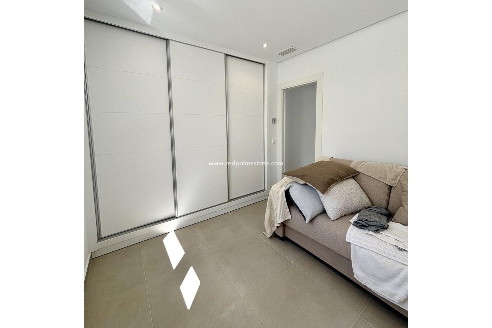 Revente - Villa -
Benijofar