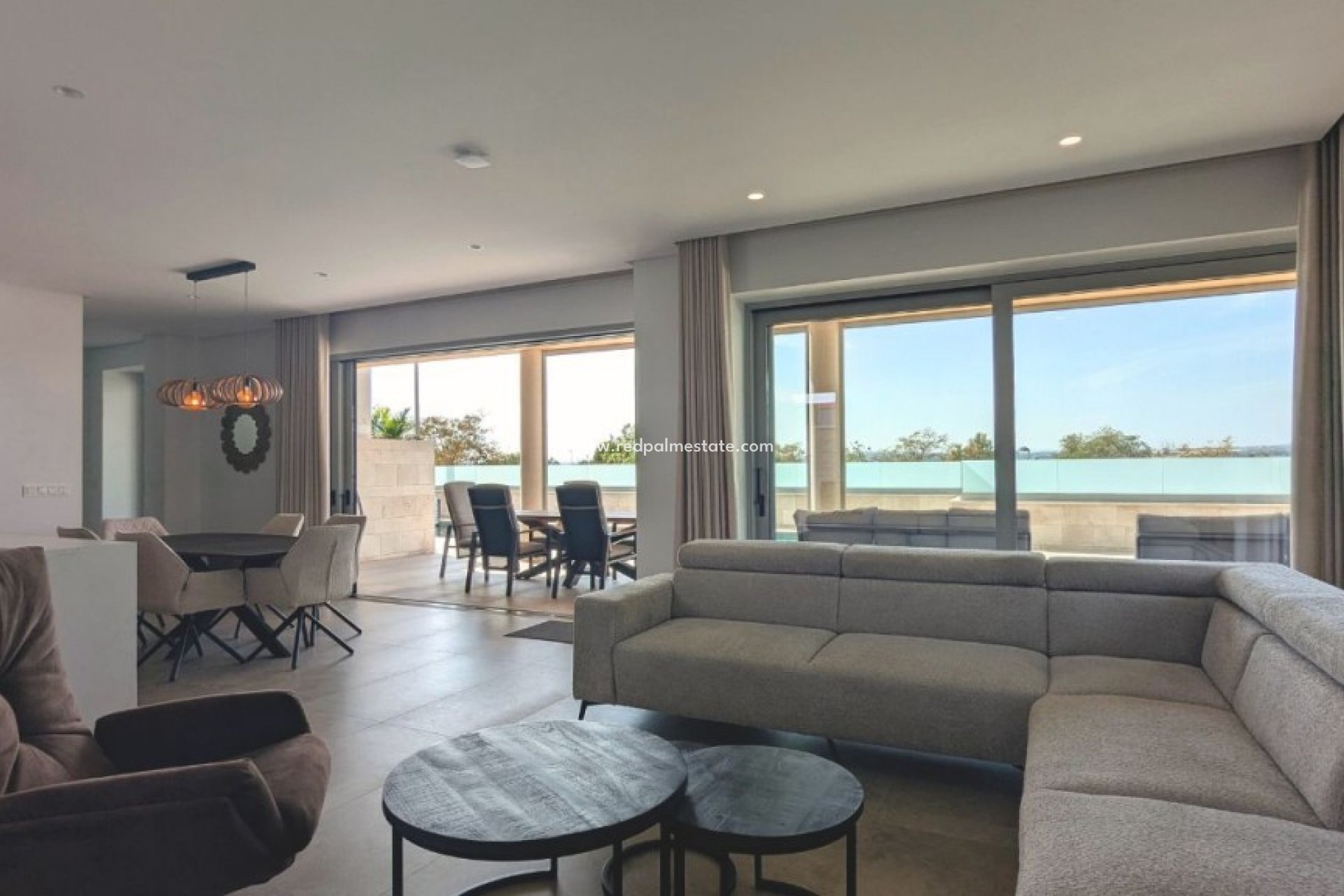 Revente - Villa -
Benijofar