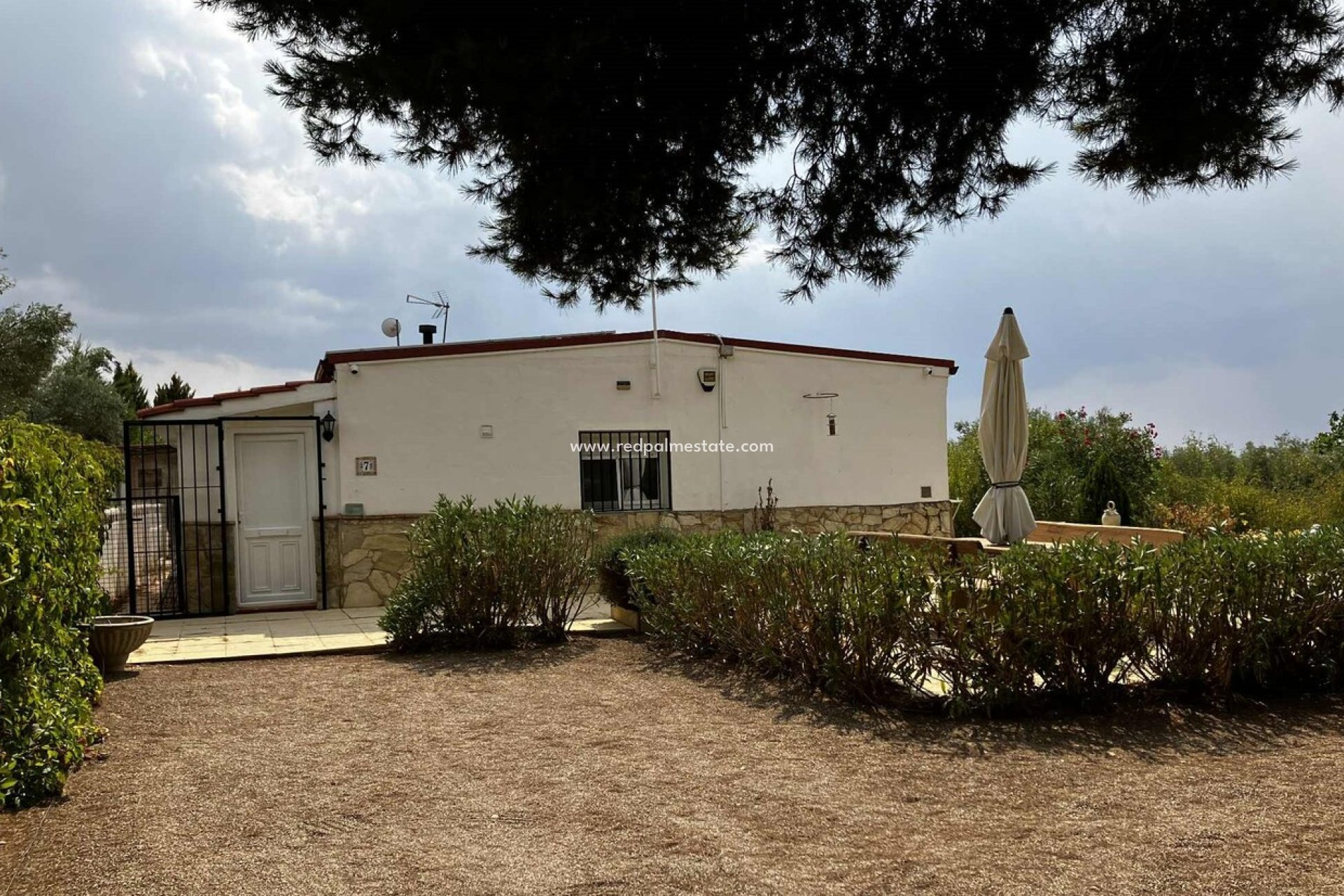 Revente - Villa -
Biar - Costa Blanca