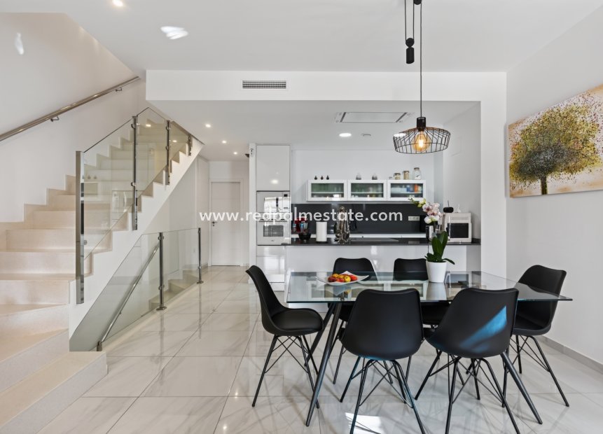 Revente - Villa -
Bigastro - Inland