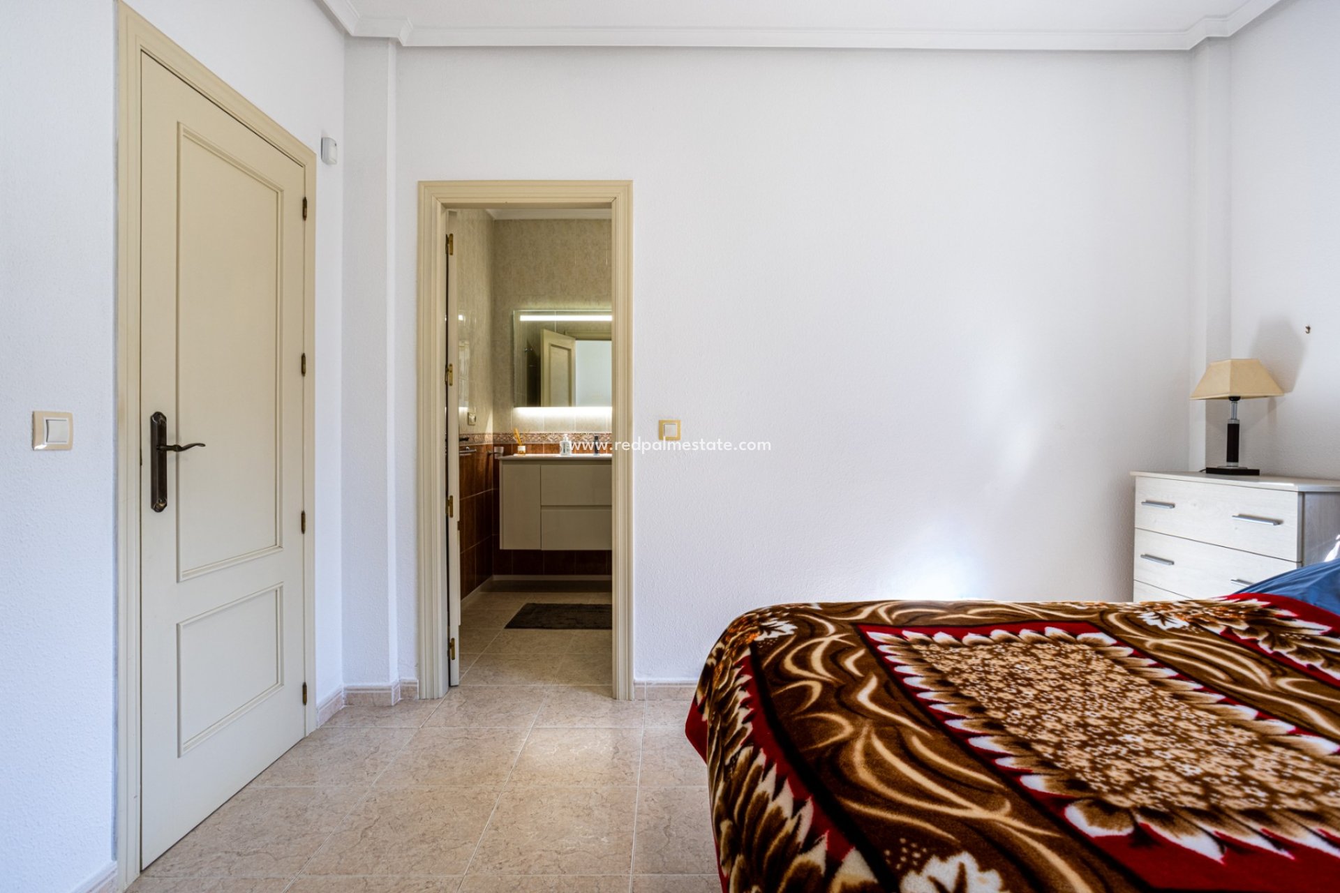 Revente - Villa -
Bigastro - Inland