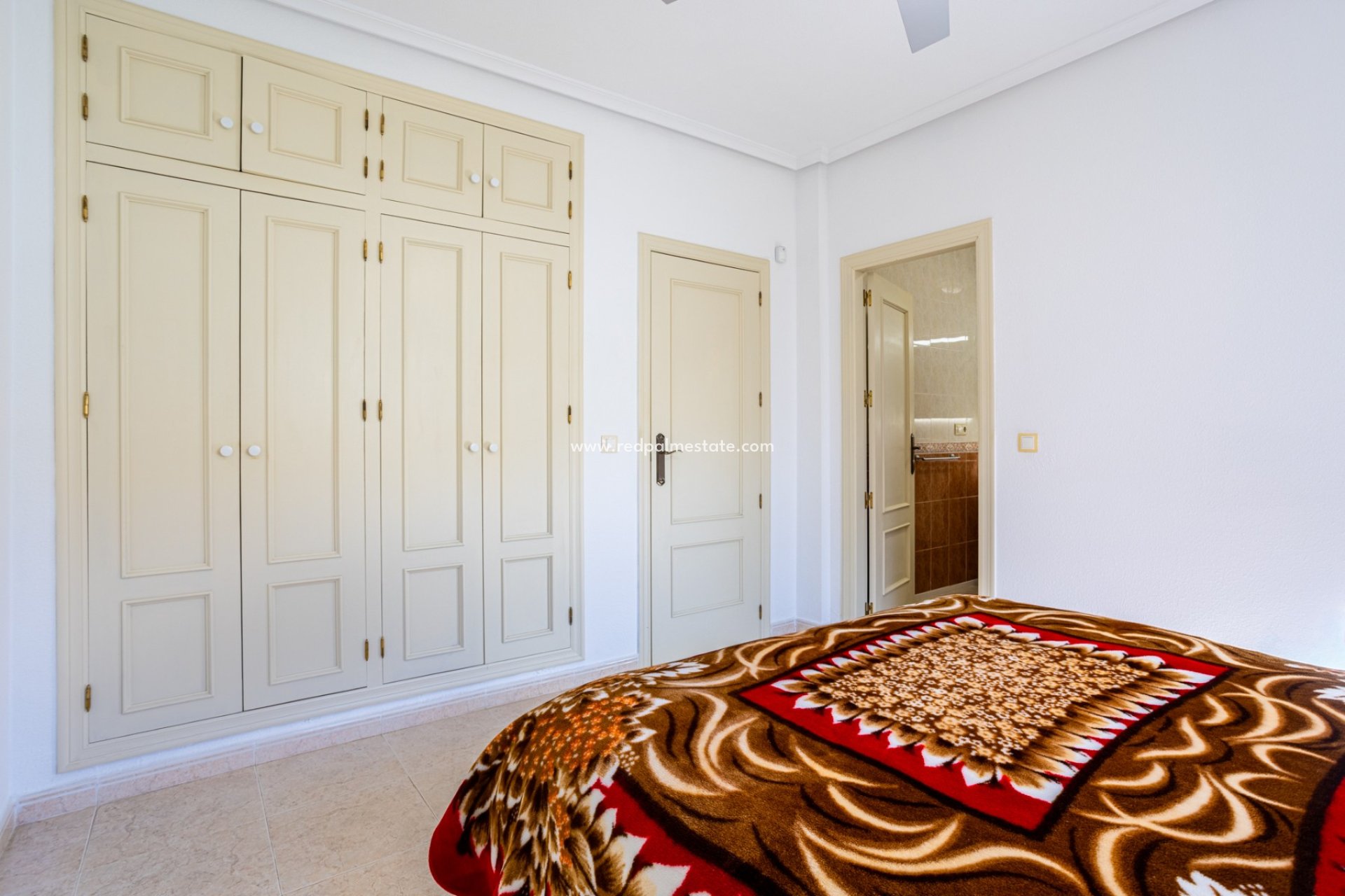 Revente - Villa -
Bigastro - Inland