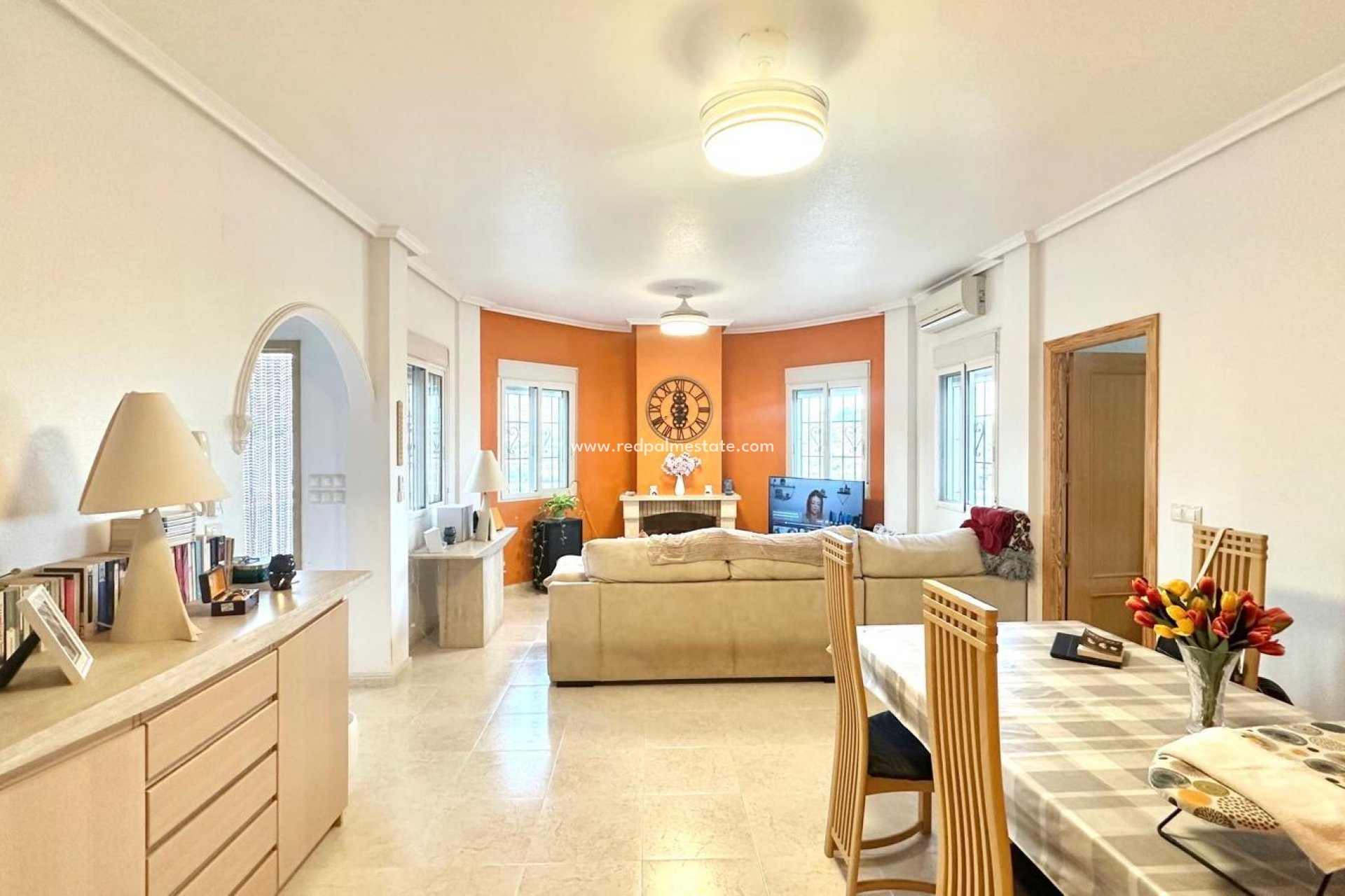 Revente - Villa -
Bigastro