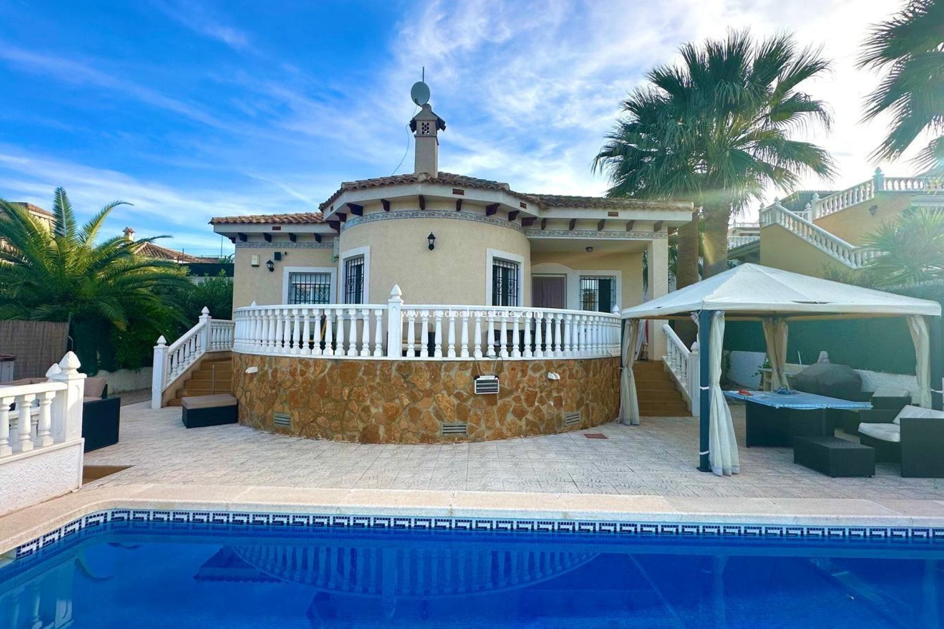 Revente - Villa -
Bigastro