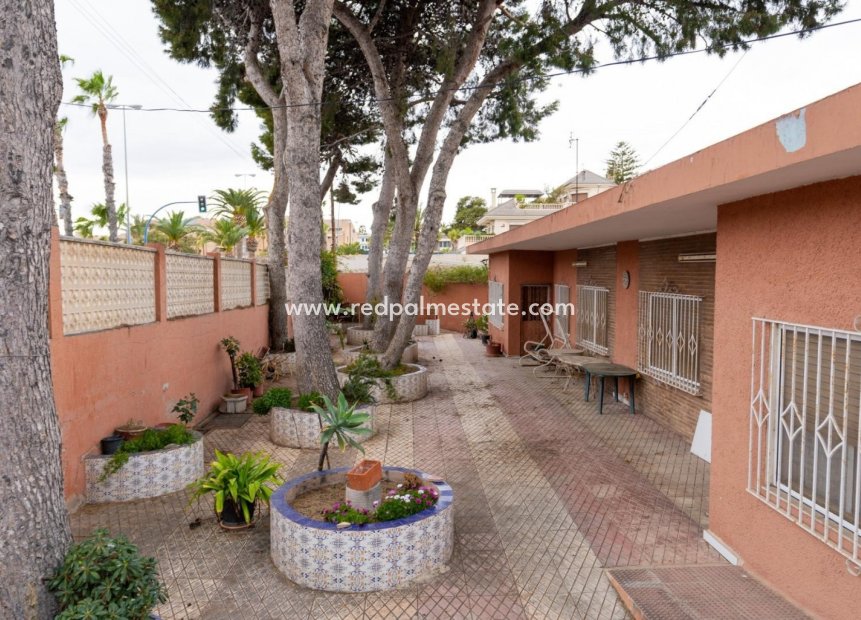 Revente - Villa -
Cabo de las Huertas - Playa de las Huertas