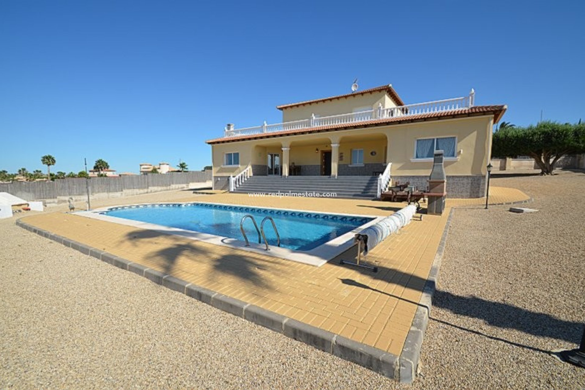 Revente - Villa -
Campos del Rio