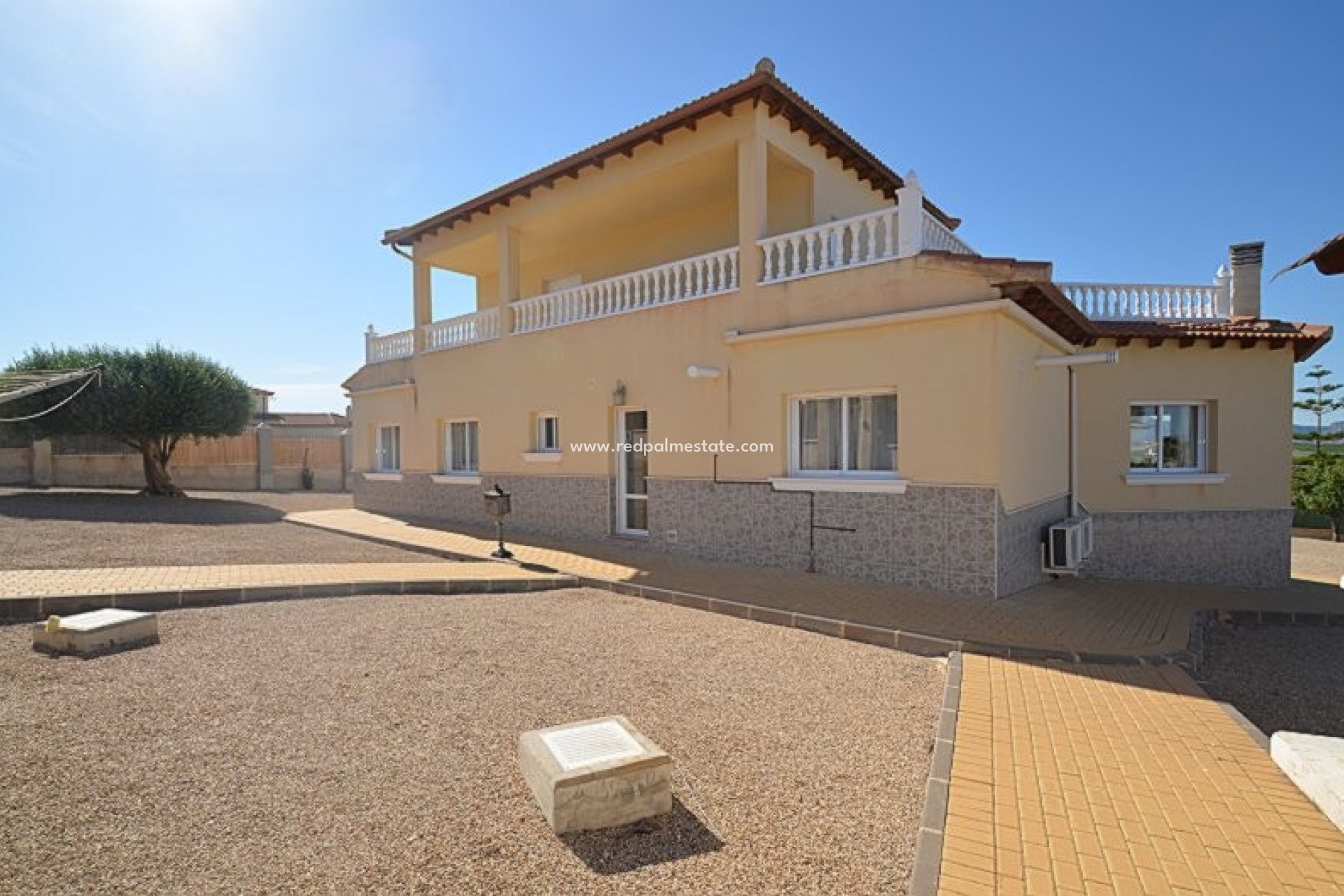 Revente - Villa -
Campos del Rio