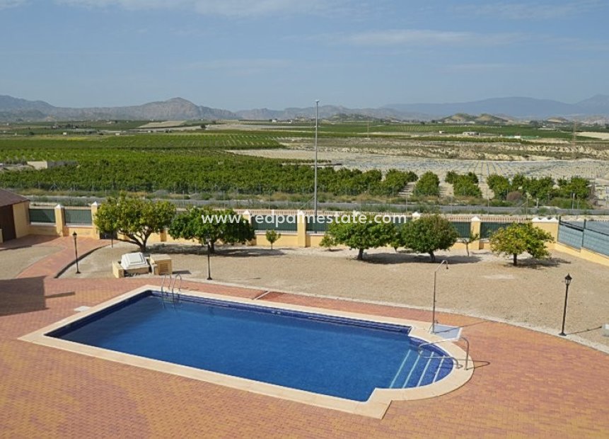Revente - Villa -
Campos del Rio