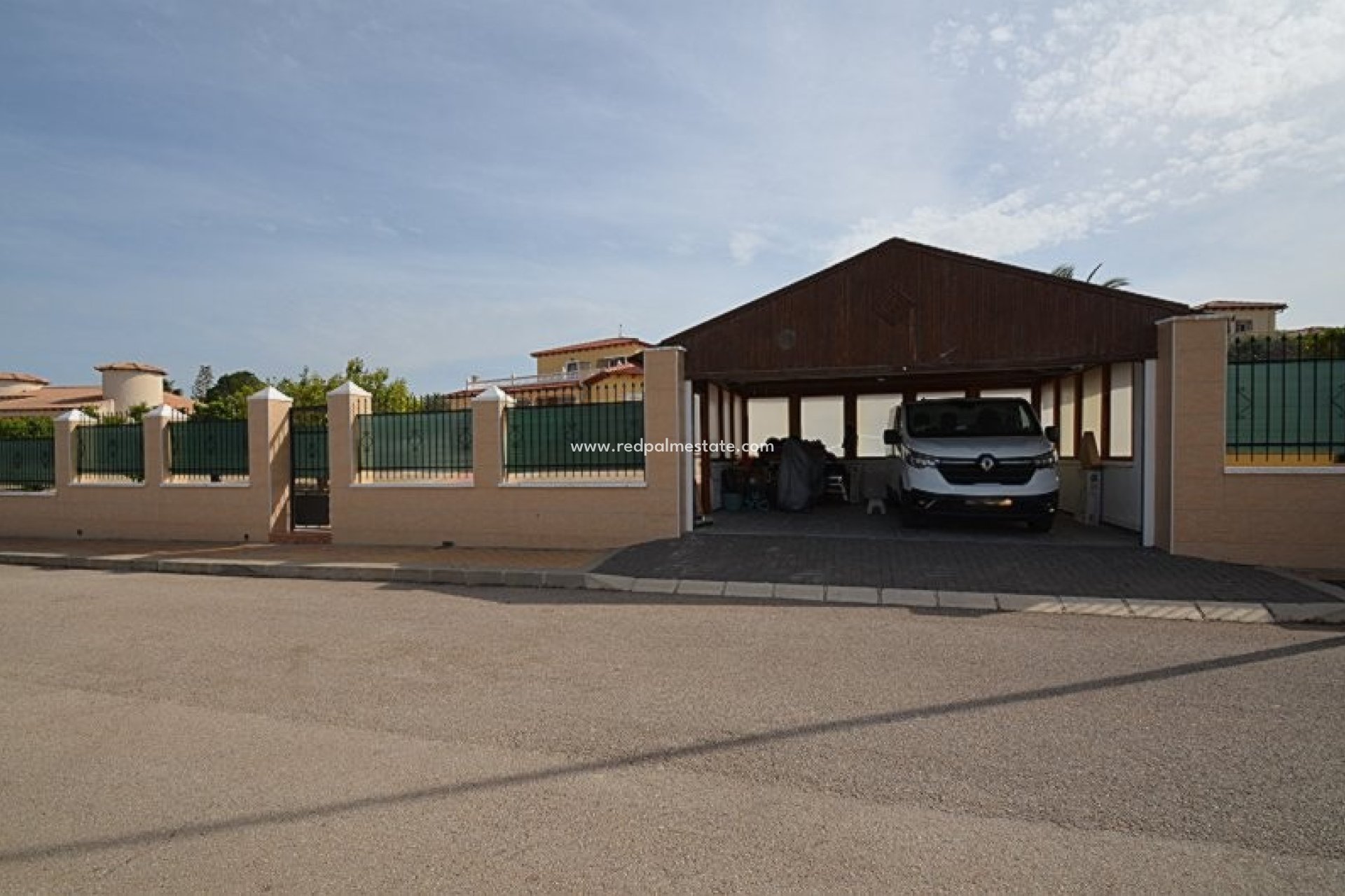 Revente - Villa -
Campos del Rio