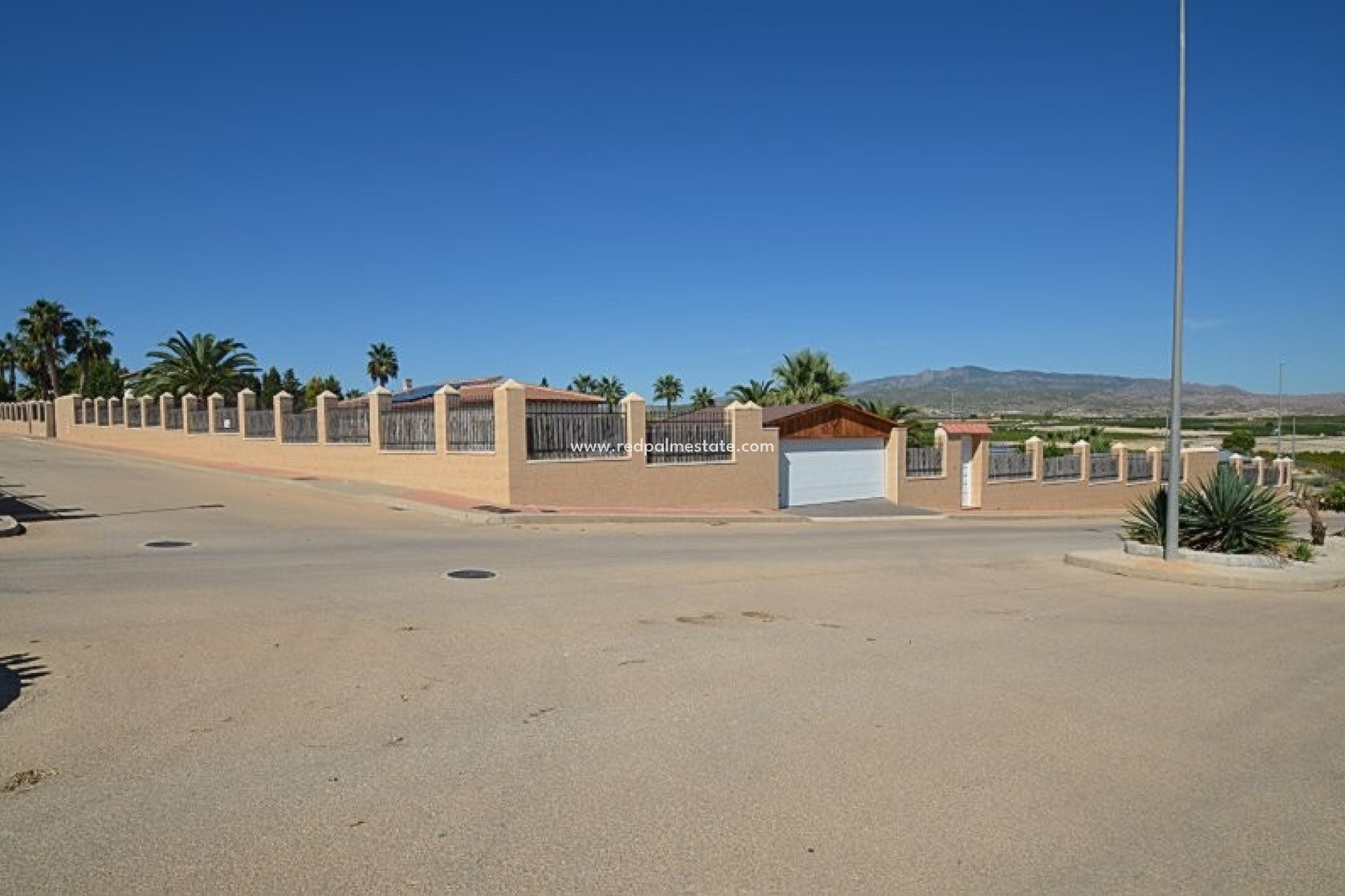 Revente - Villa -
Campos del Rio