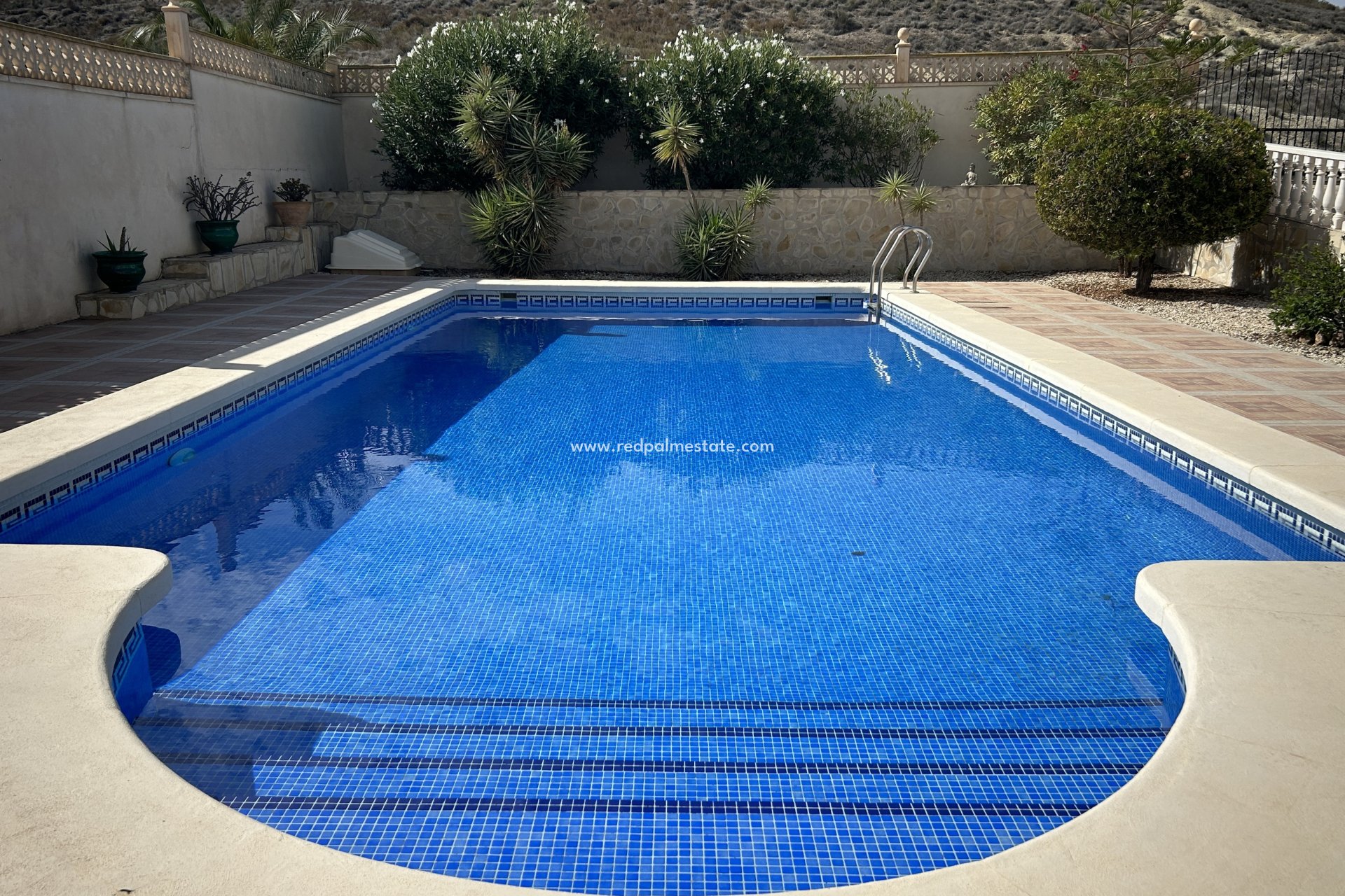 Revente - Villa -
Camposol - Inland