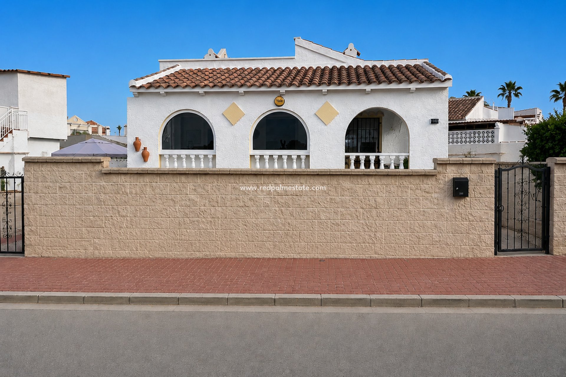 Revente - Villa -
Camposol - Inland