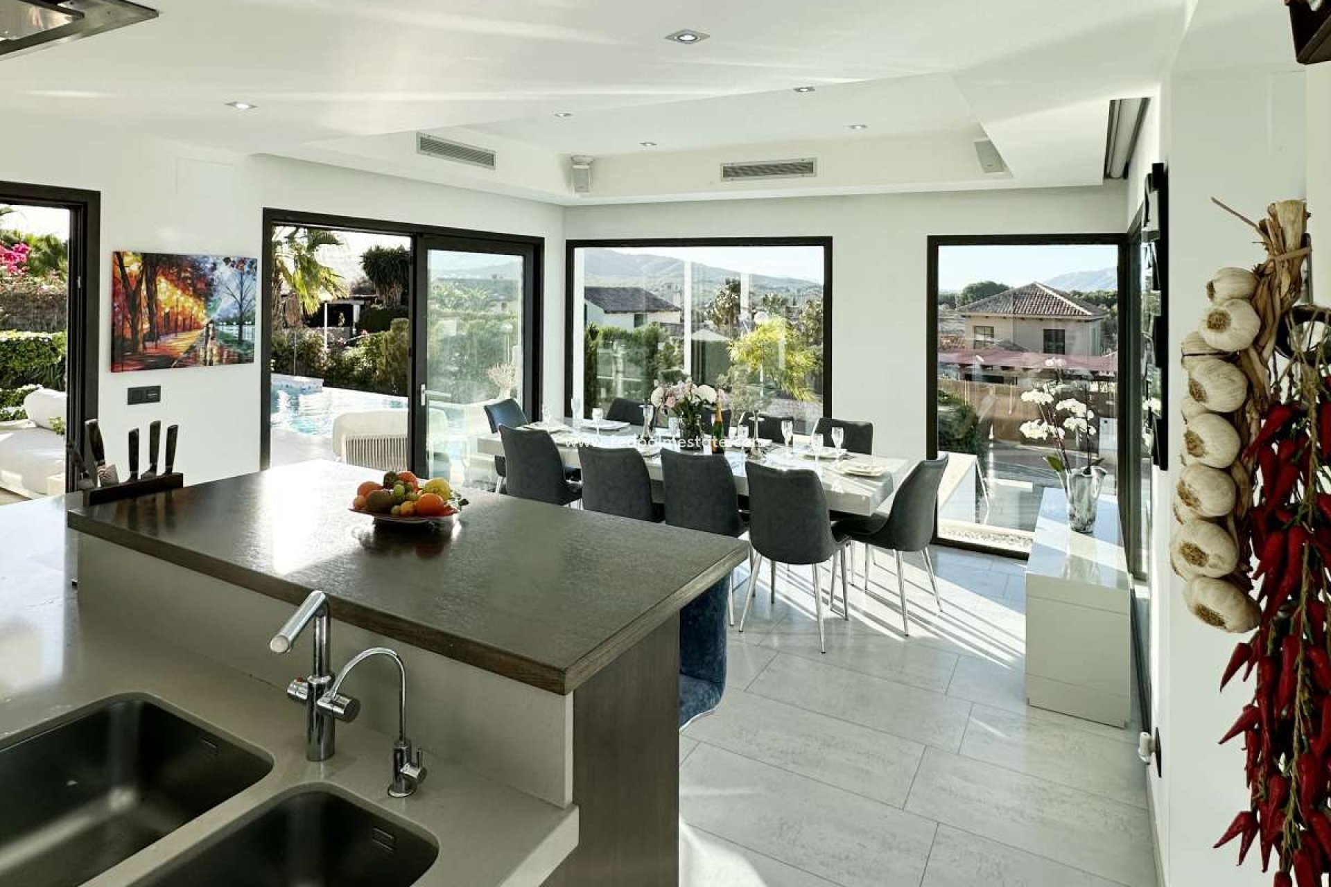 Revente - Villa -
Cansalades - Costa Blanca