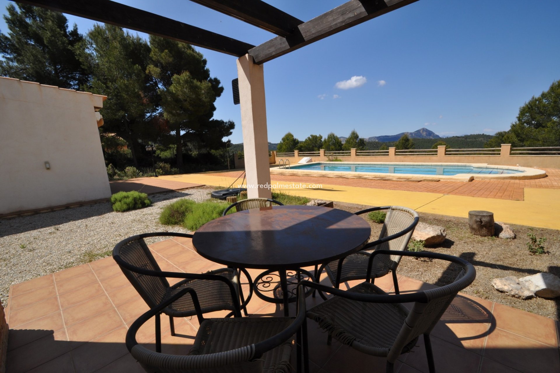 Revente - Villa -
Castalla - Inland