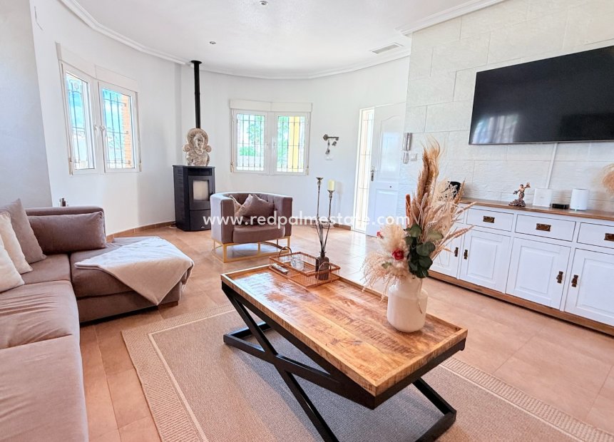Revente - Villa -
Catral - Costa Blanca