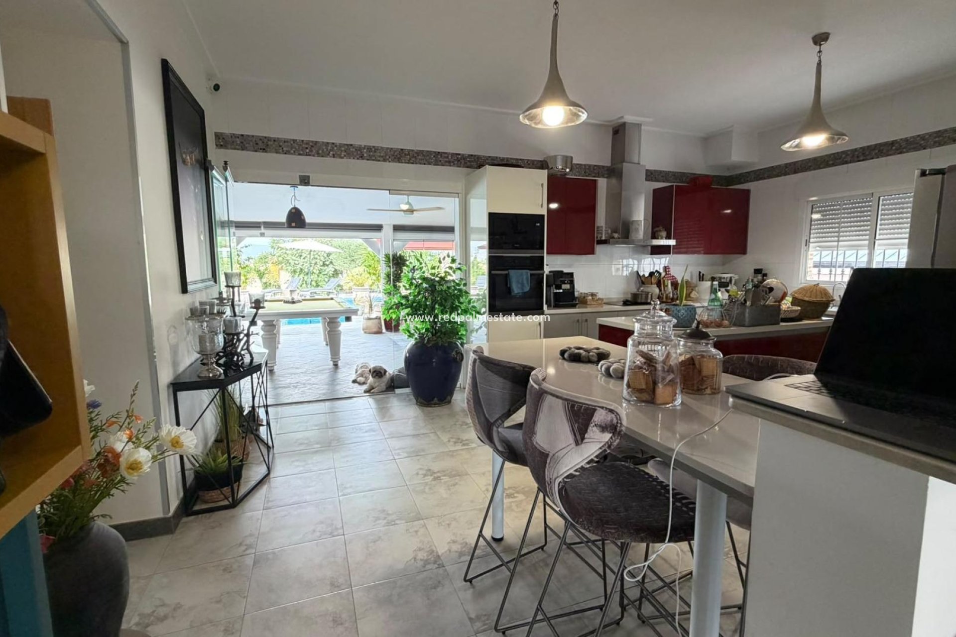 Revente - Villa -
Catral