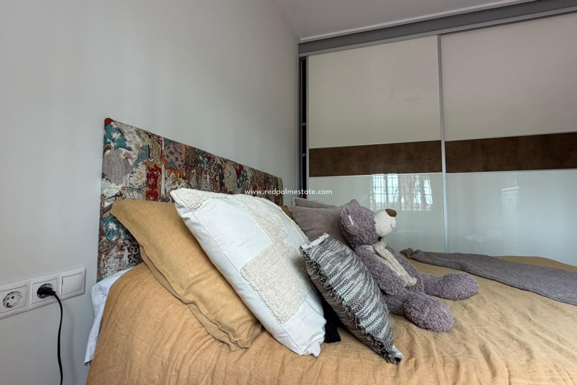 Revente - Villa -
Catral