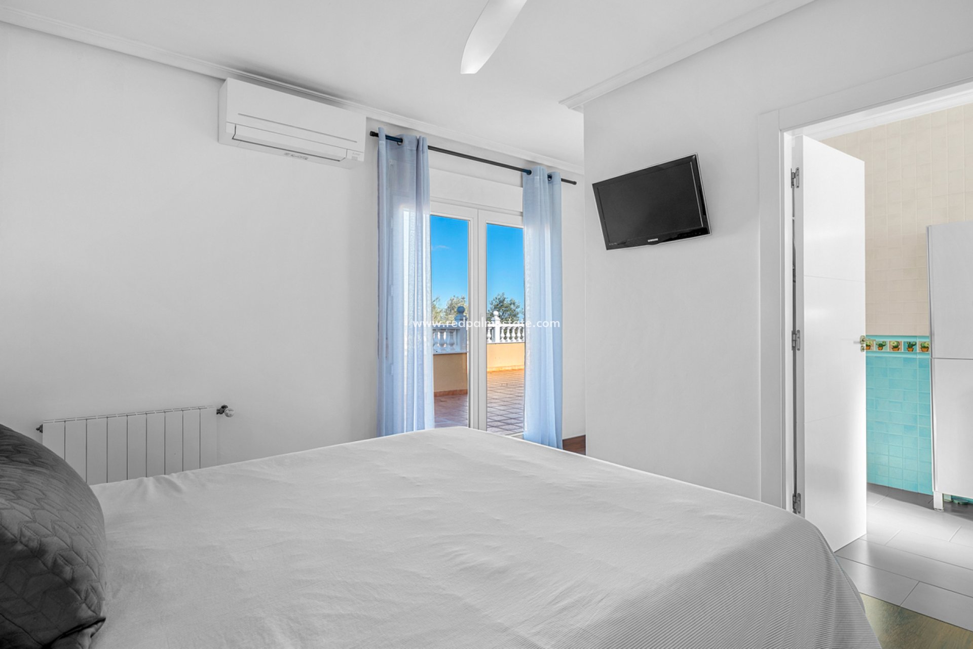 Revente - Villa -
Ciudad De Las Comunicaciones - Costa Blanca