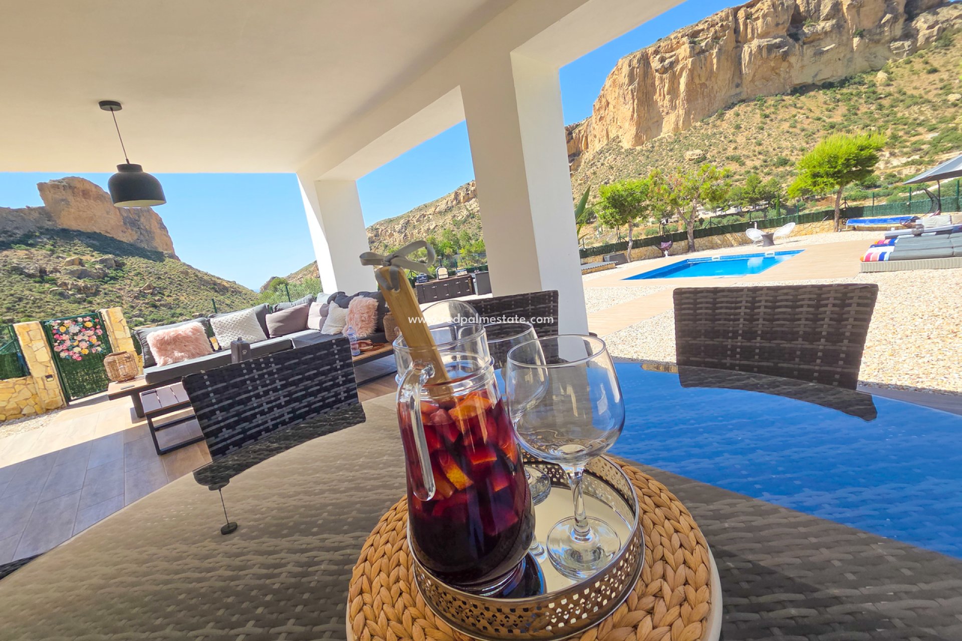 Revente - Villa -
Crevillente - Inland