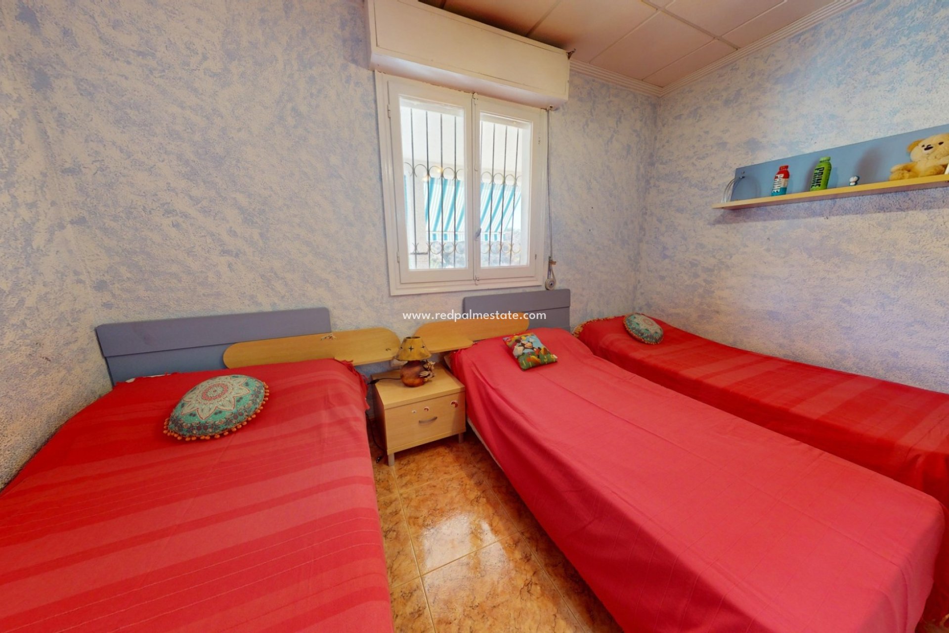 Revente - Villa -
Crevillente - Inland