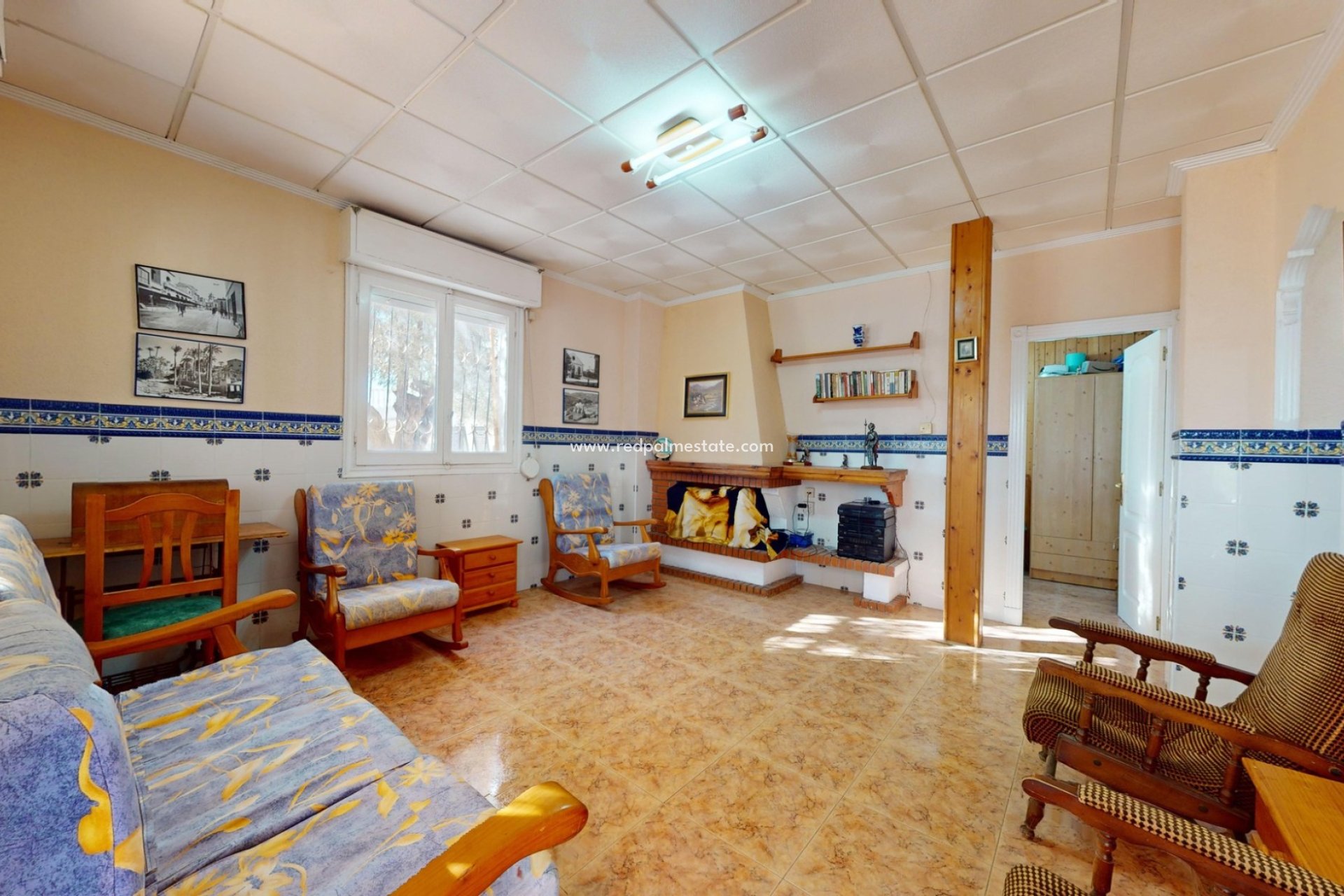 Revente - Villa -
Crevillente - Inland