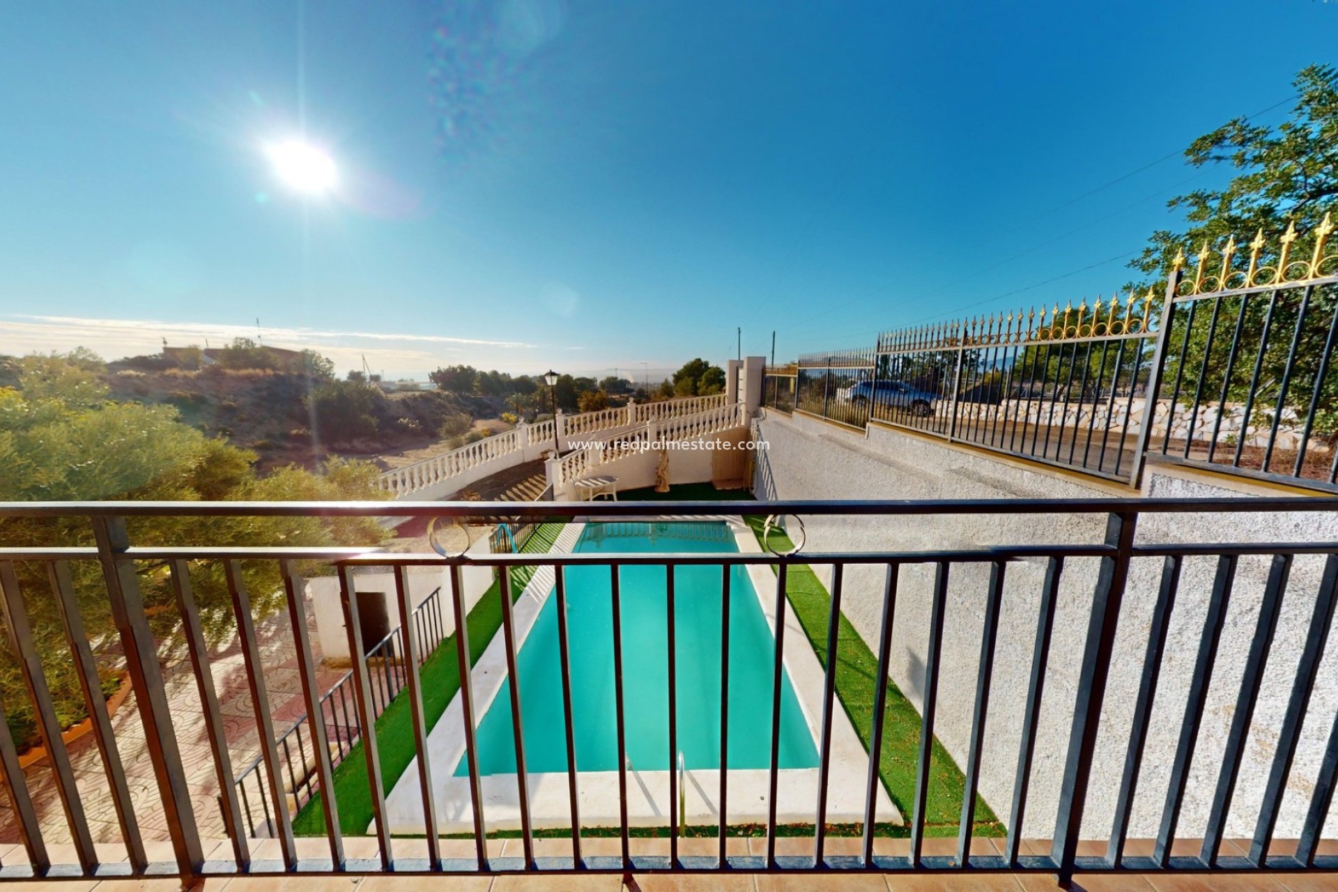 Revente - Villa -
Crevillente - Inland