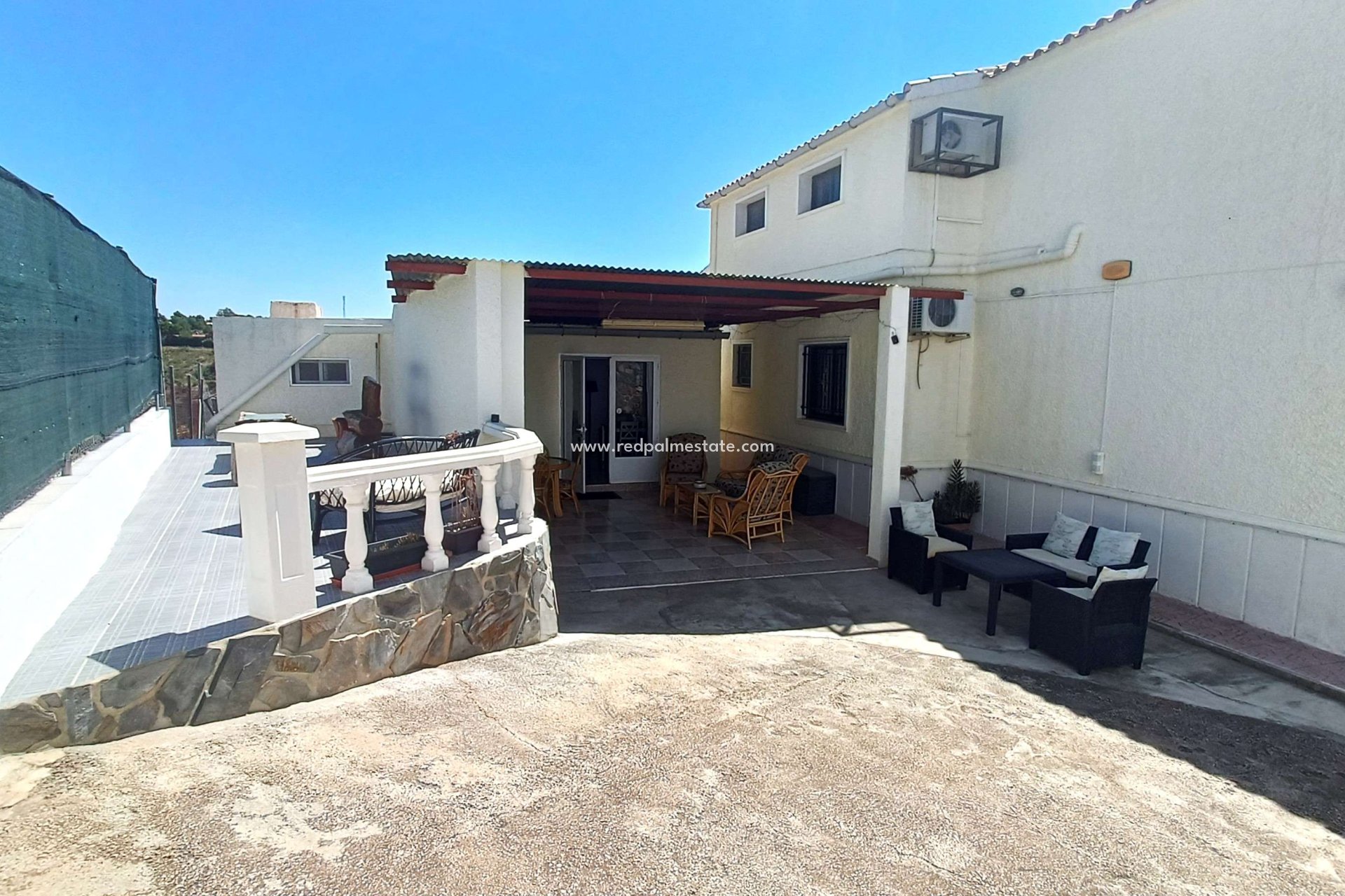 Revente - Villa -
Crevillente - Inland