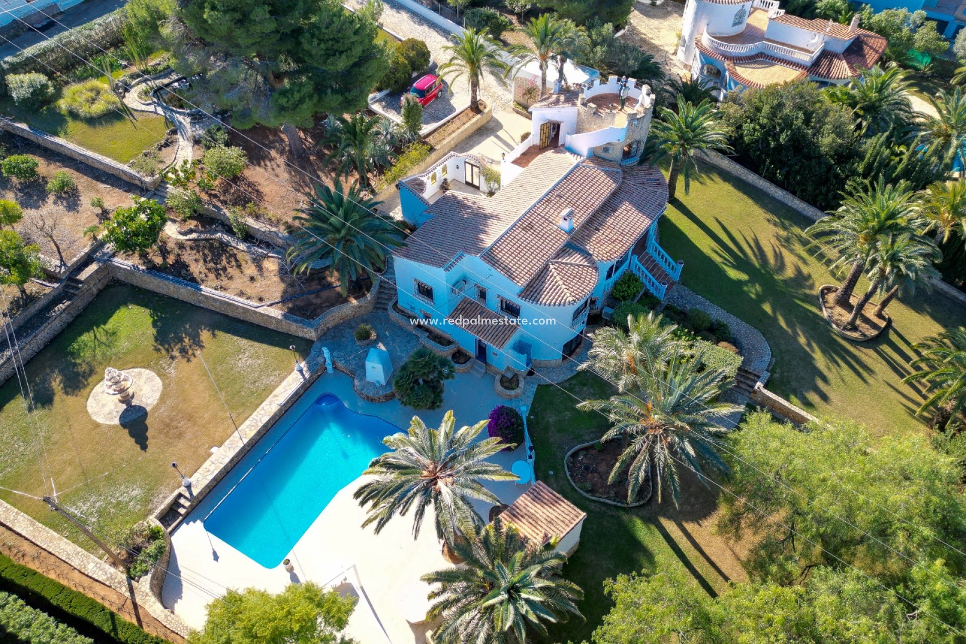 Revente - Villa -
Denia