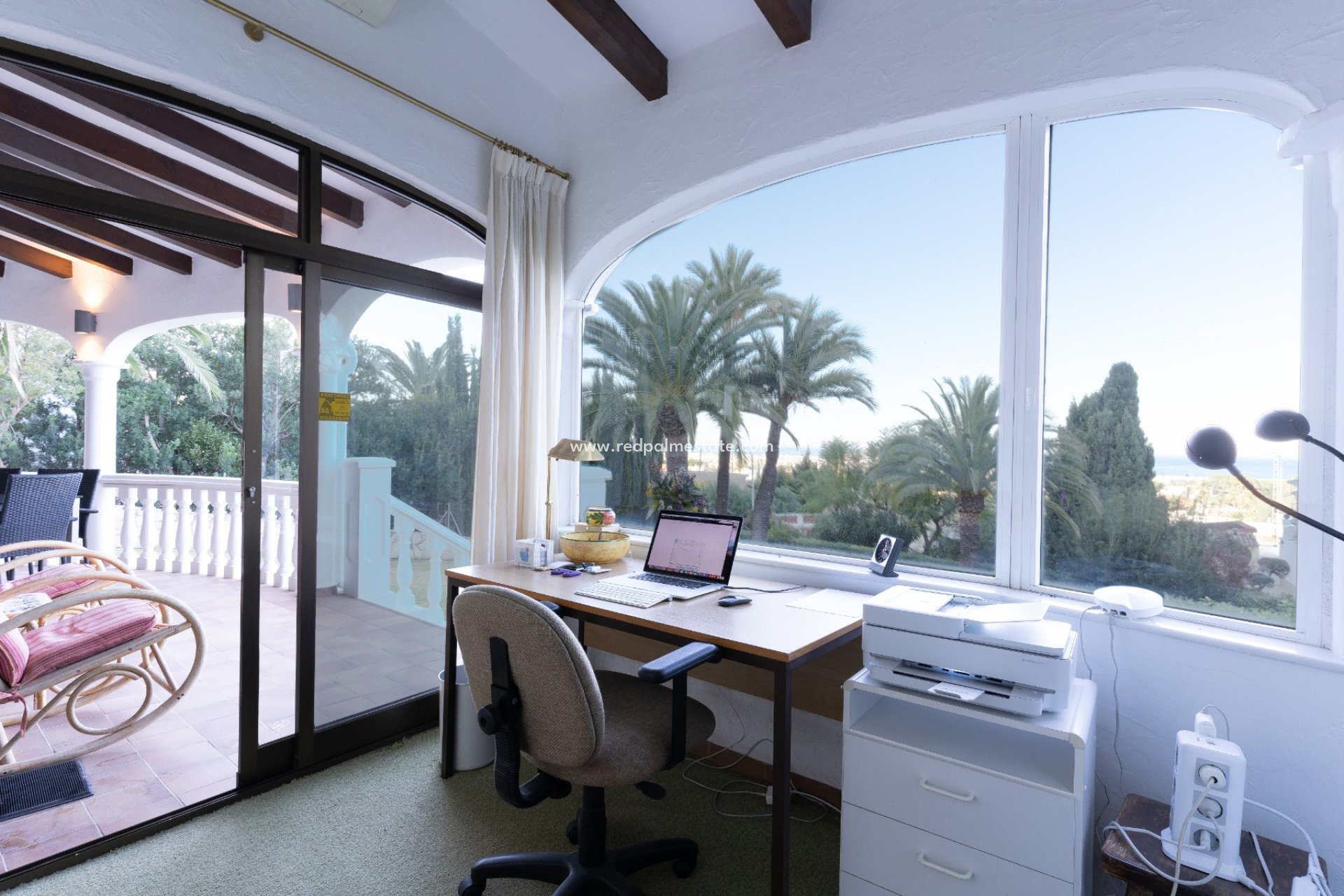 Revente - Villa -
Denia