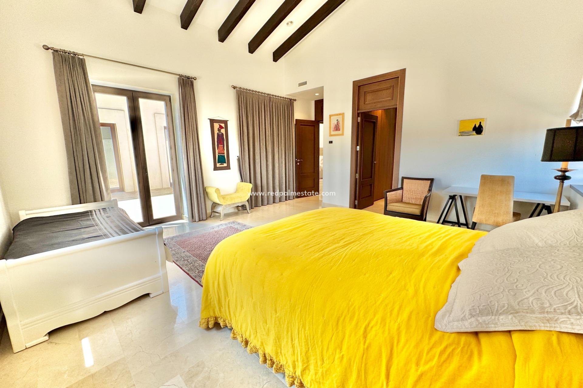 Revente - Villa -
Dolores - Comunidad Valenciana