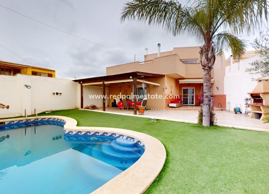 Revente - Villa -
Dolores De Pacheco