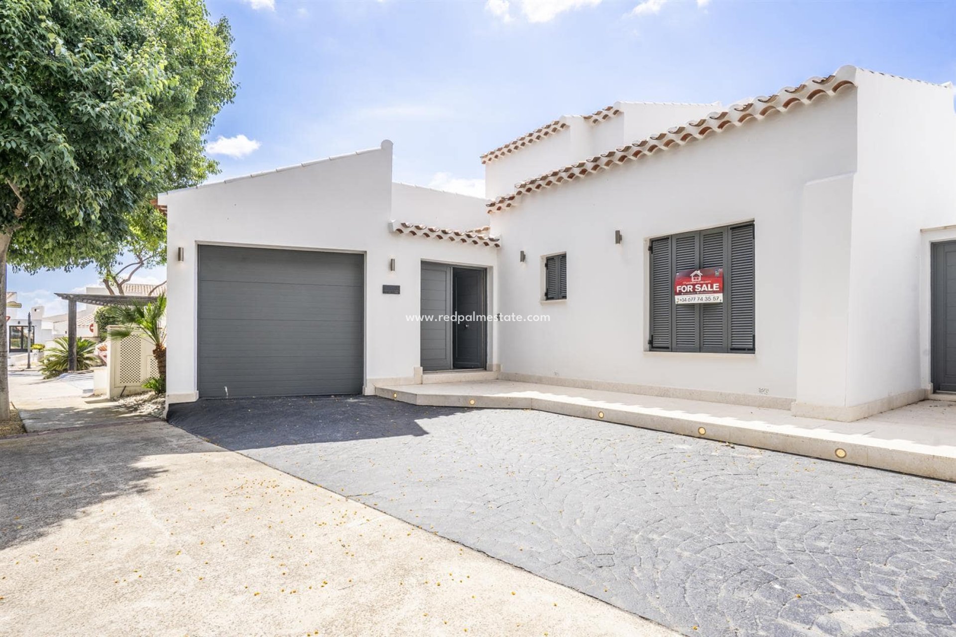 Revente - Villa -
El Valle Golf Resort - Inland