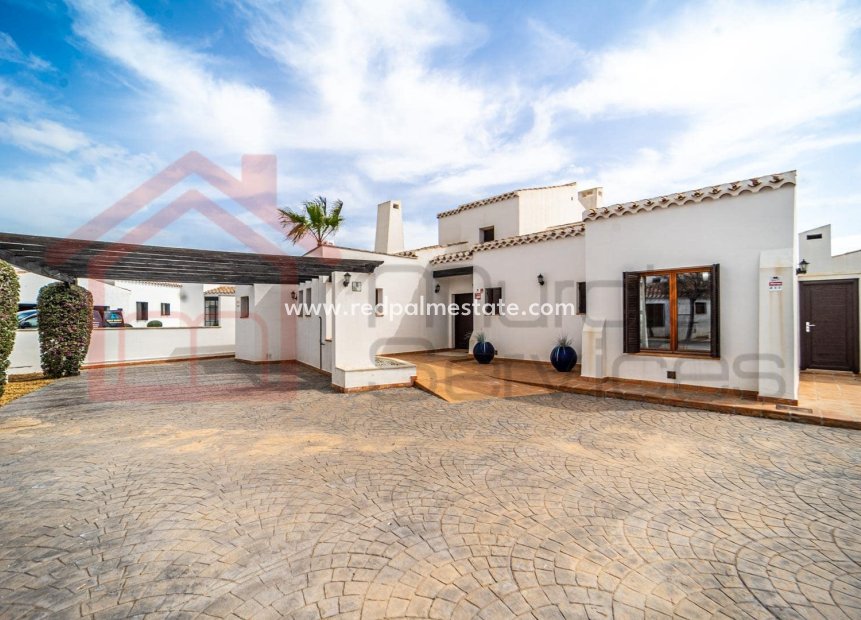 Revente - Villa -
El Valle Golf Resort - Inland