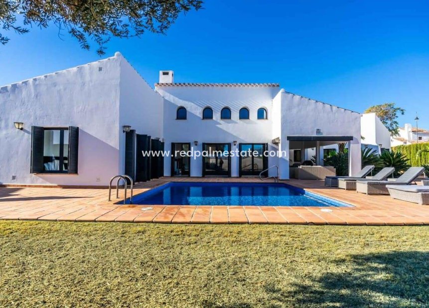Revente - Villa -
El Valle Golf Resort - Inland