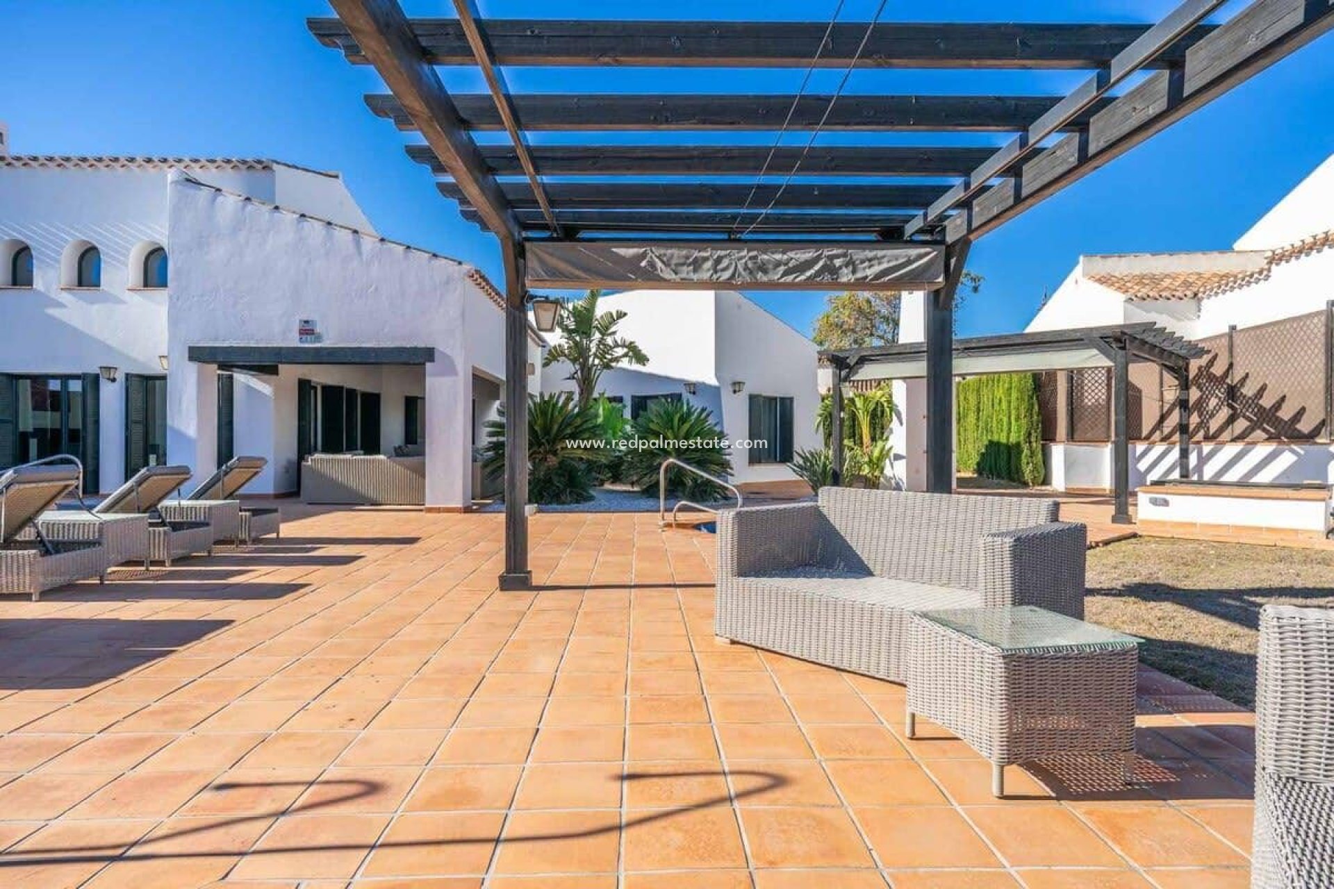 Revente - Villa -
El Valle Golf Resort - Inland