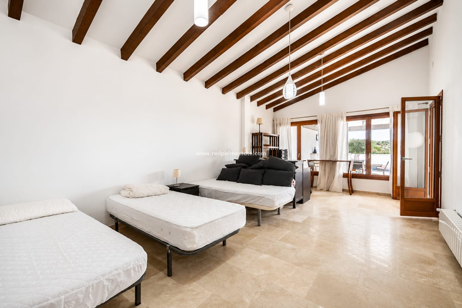 Revente - Villa -
El Valle Golf Resort - Inland
