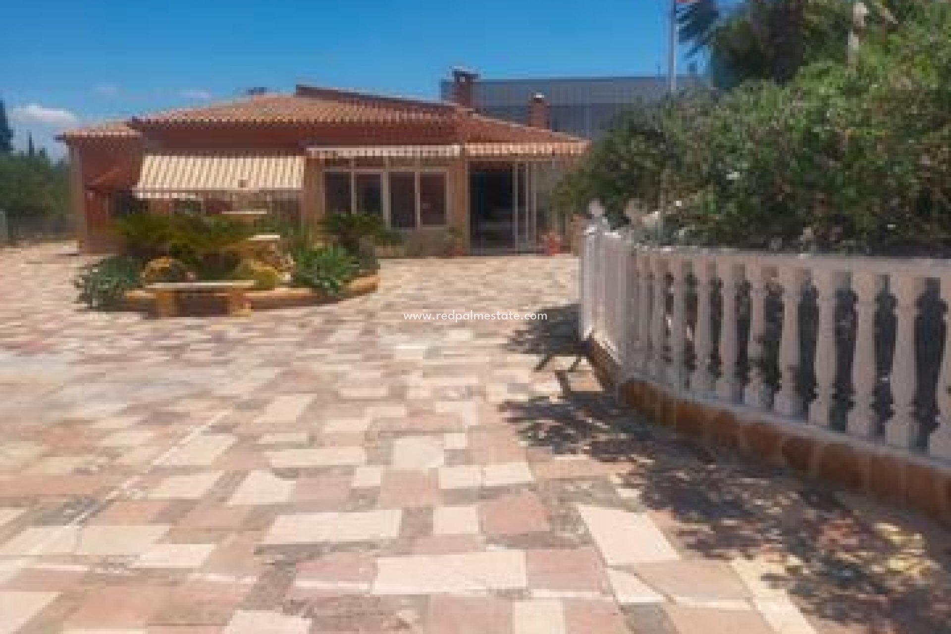Revente - Villa -
Elche - Costa Blanca