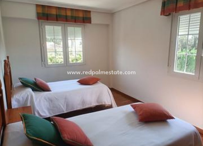 Revente - Villa -
Elche - Costa Blanca