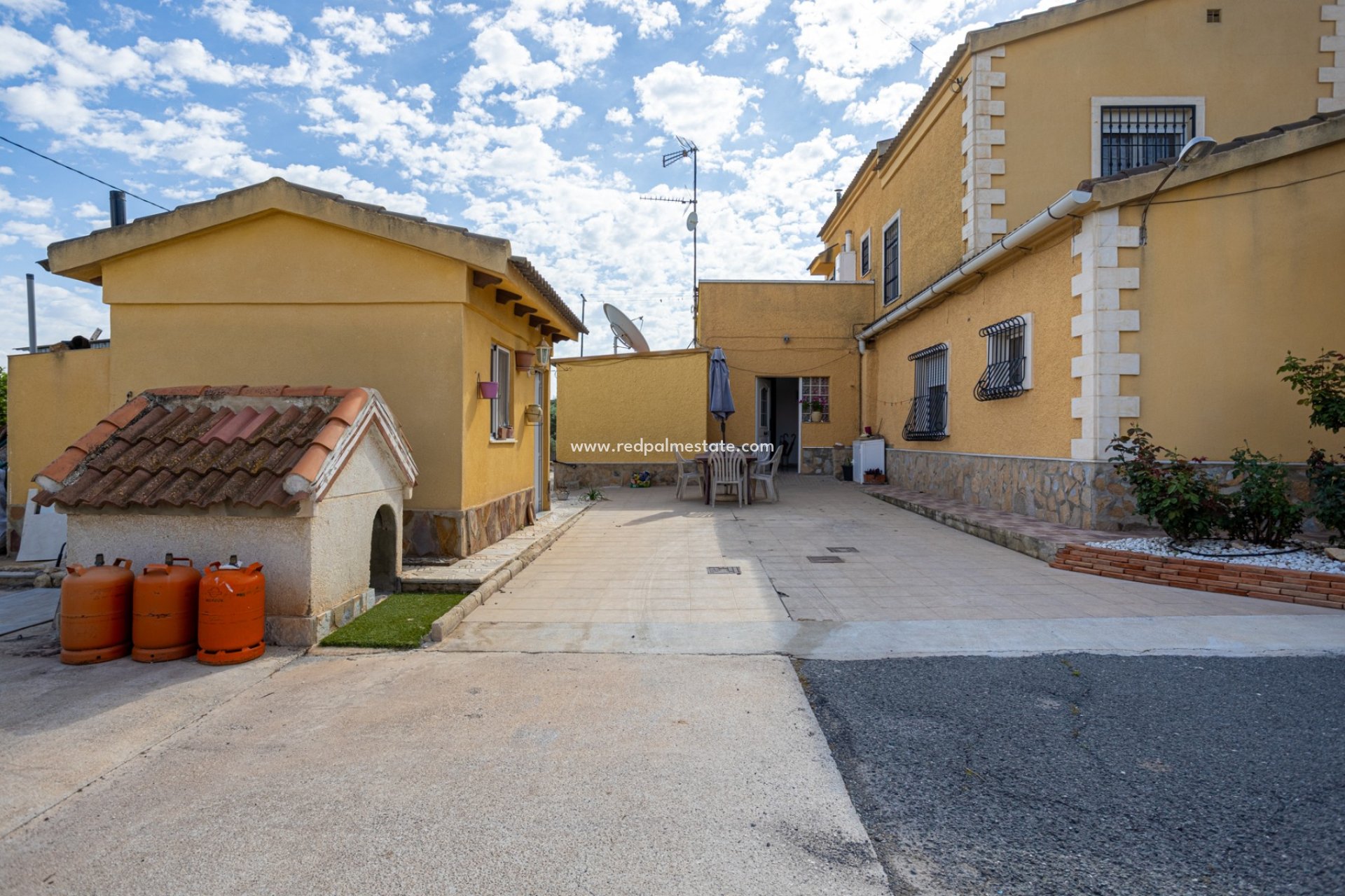 Revente - Villa -
Elche - La Hoya