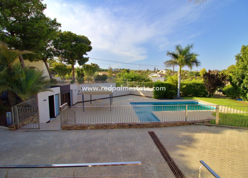 Revente - Villa -
Elche - Peña las Águilas