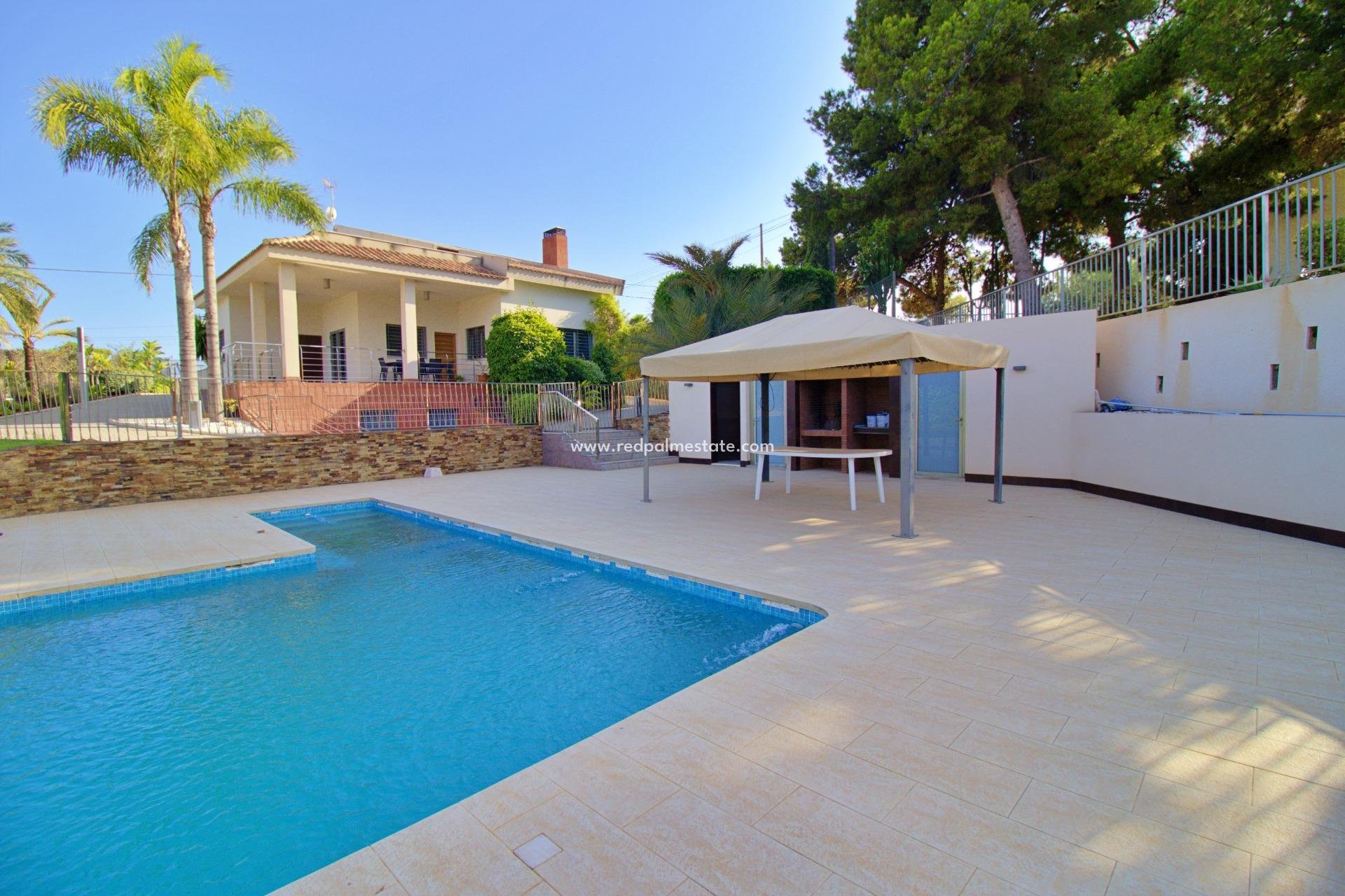 Revente - Villa -
Elche - Peña las Águilas