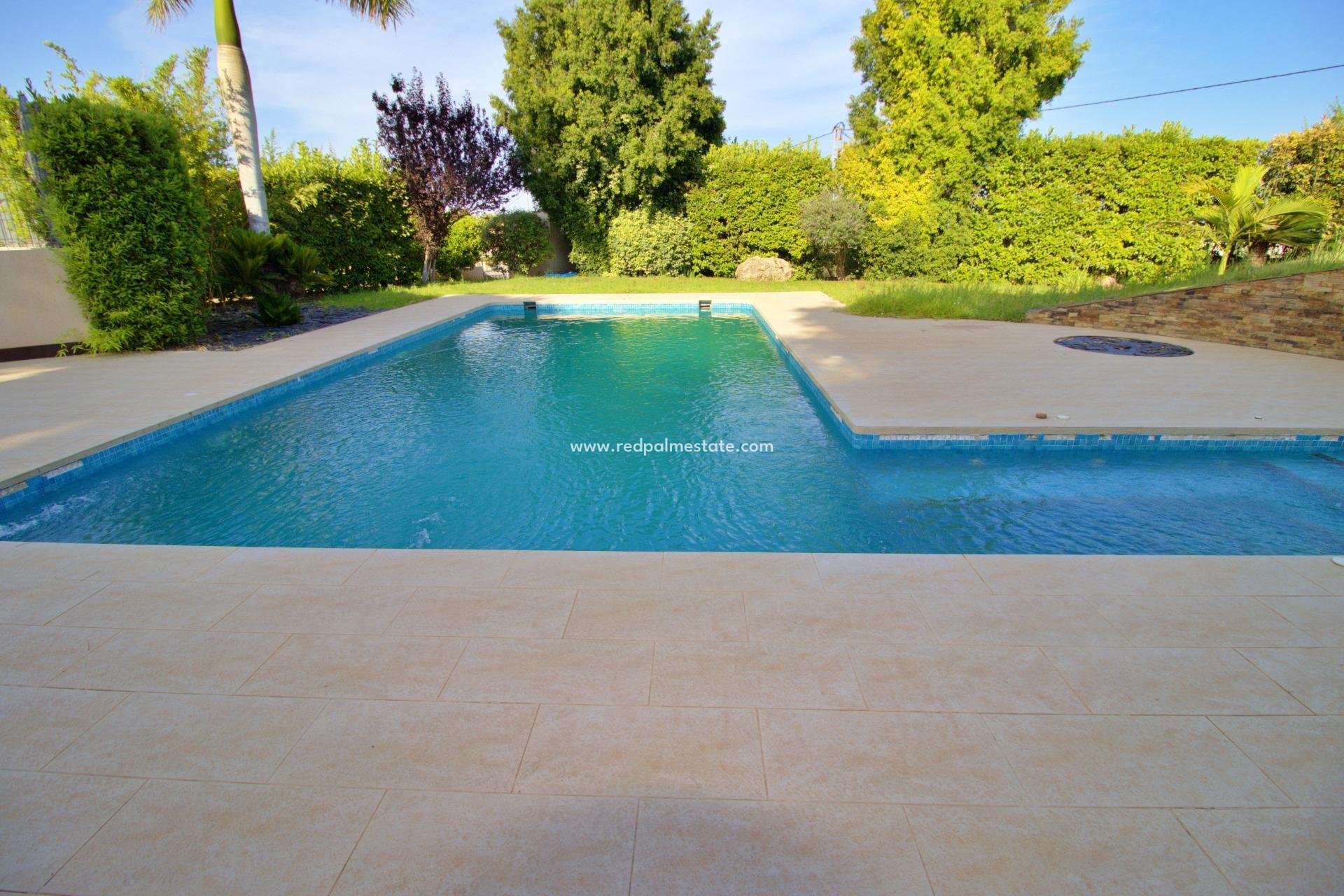 Revente - Villa -
Elche - Peña las Águilas
