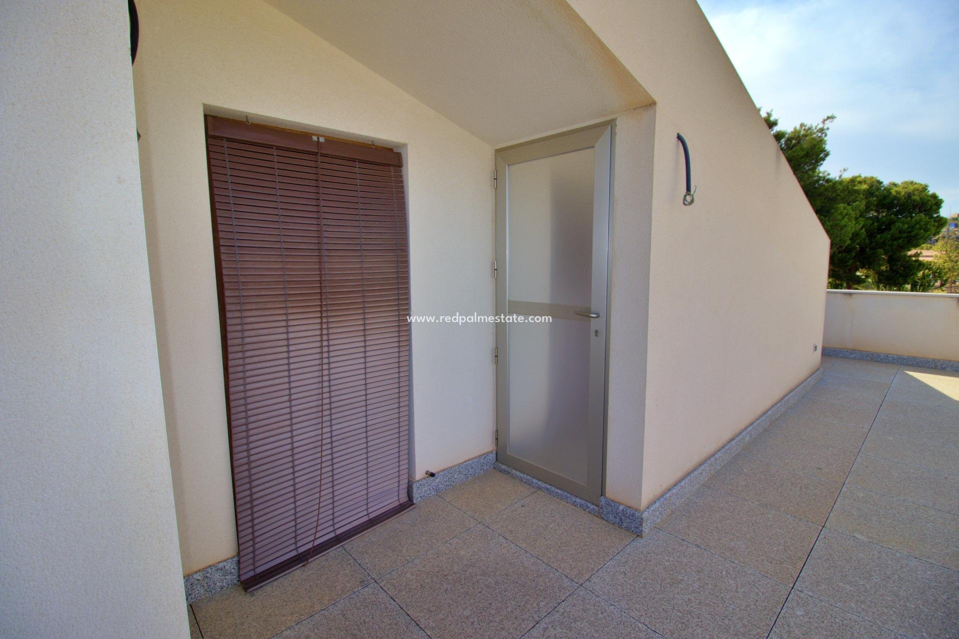 Revente - Villa -
Elche - Peña las Águilas