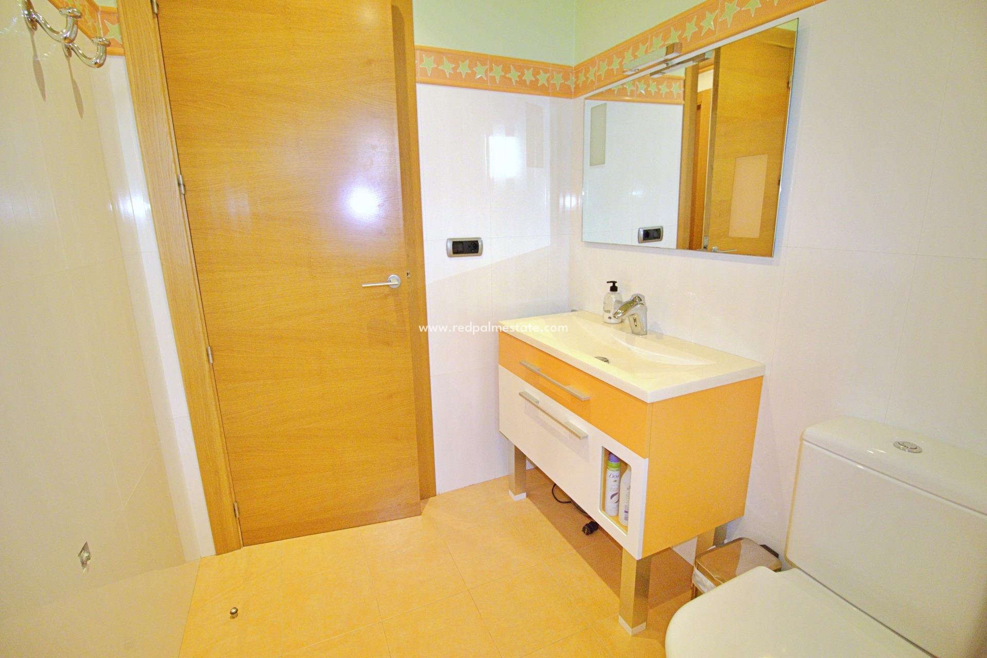 Revente - Villa -
Elche - Peña las Águilas