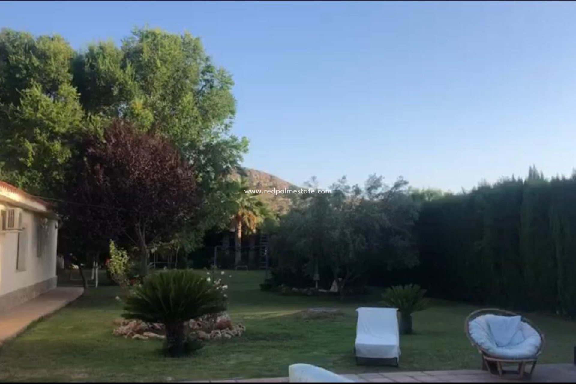 Revente - Villa -
Elda - Inland