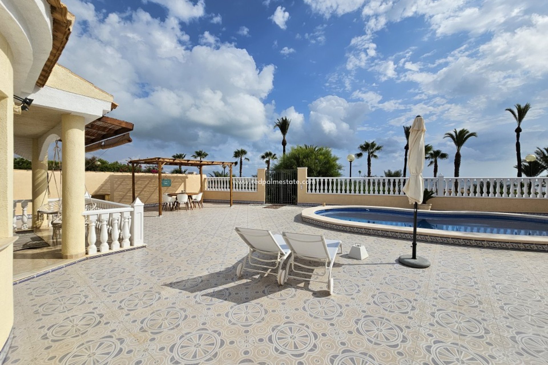 Revente - Villa -
Estrella del Mar